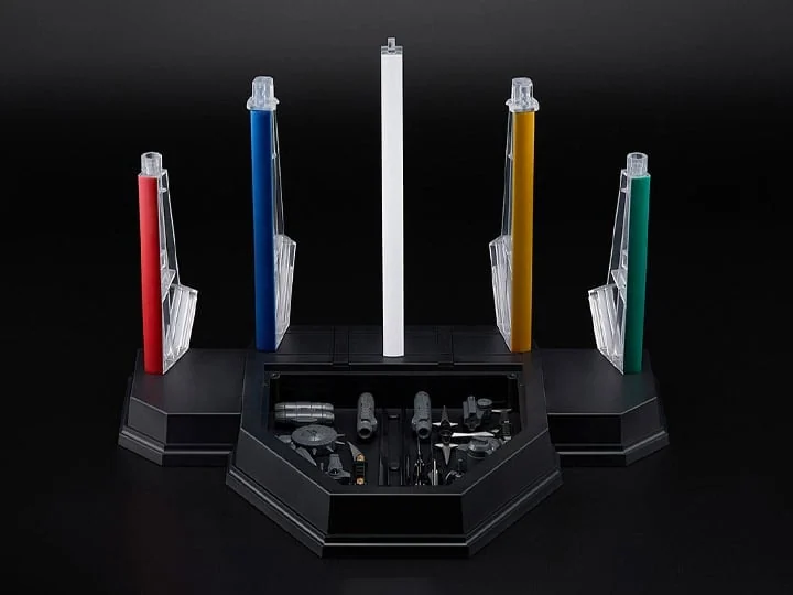Carbotix Voltron (Black Ver.) Display Base and Weapon Set